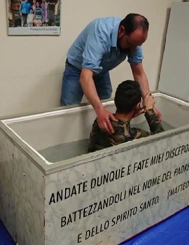 Tre Nuovi Battesimi alla Chiesa Cristiana Evangelica Il Faro di Trieste